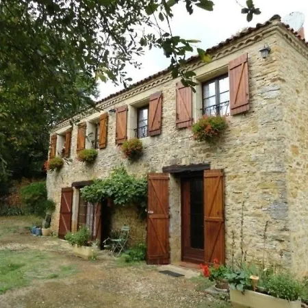 Ferienhaus House Le Champ Montcléra