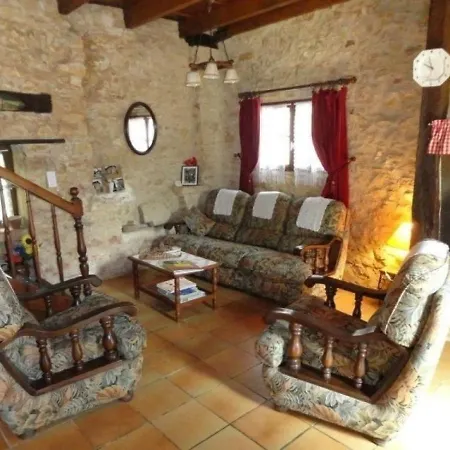 House Le Champ Ferienhaus *